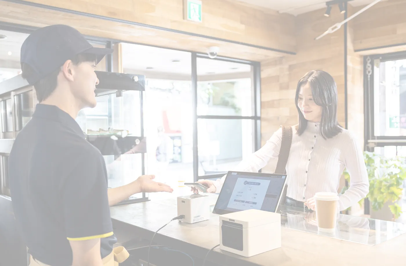 店舗DX事業：U-NEXT HOLDINGSのDX商材を中心に、店舗DXをサポートいたします